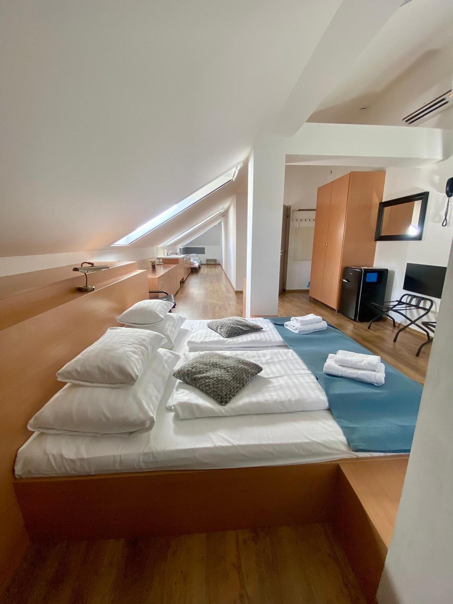 Boutique Hotel & Event Center Βουδαπέστη Εξωτερικό φωτογραφία