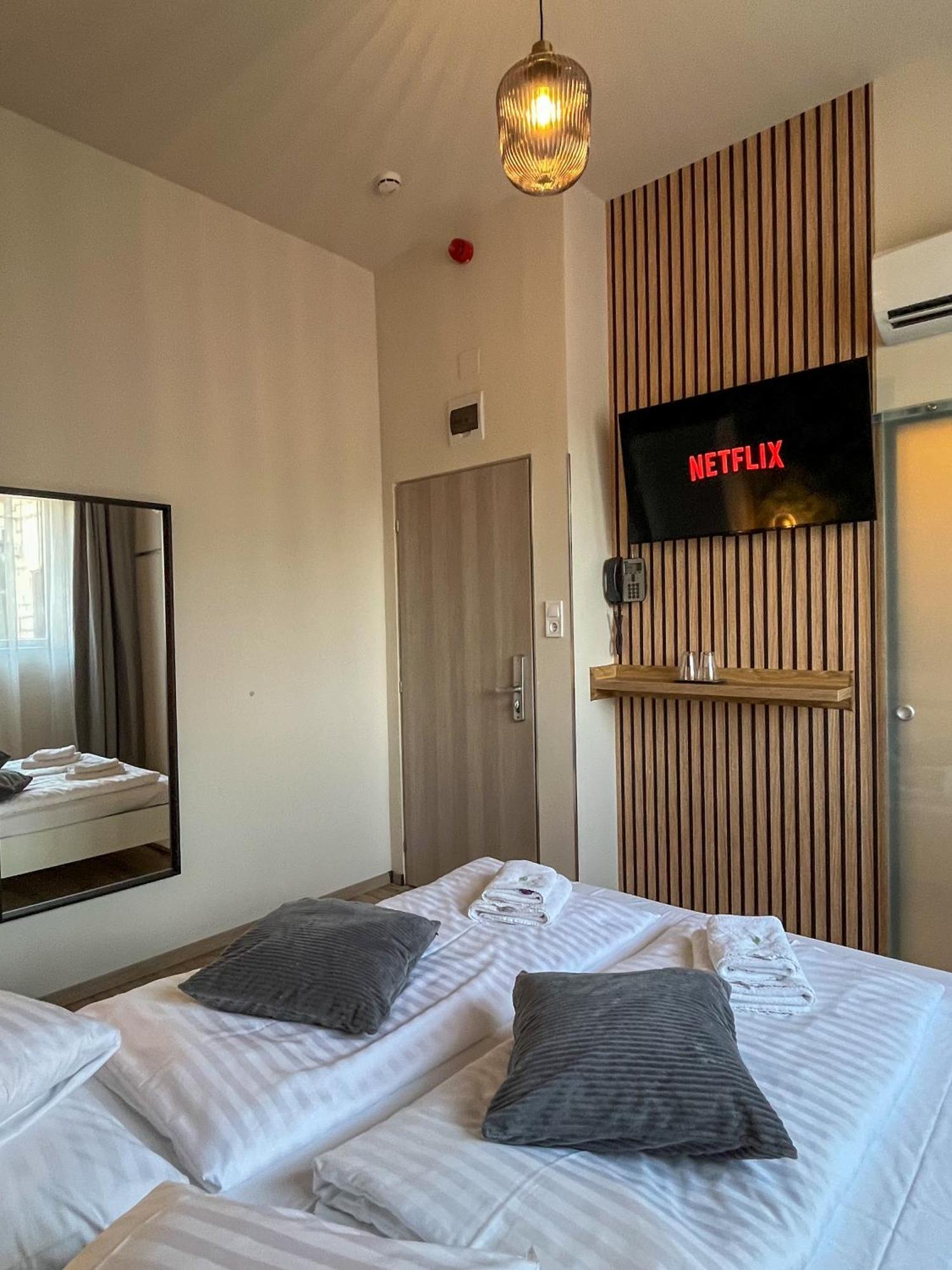 Boutique Hotel & Event Center Βουδαπέστη Εξωτερικό φωτογραφία
