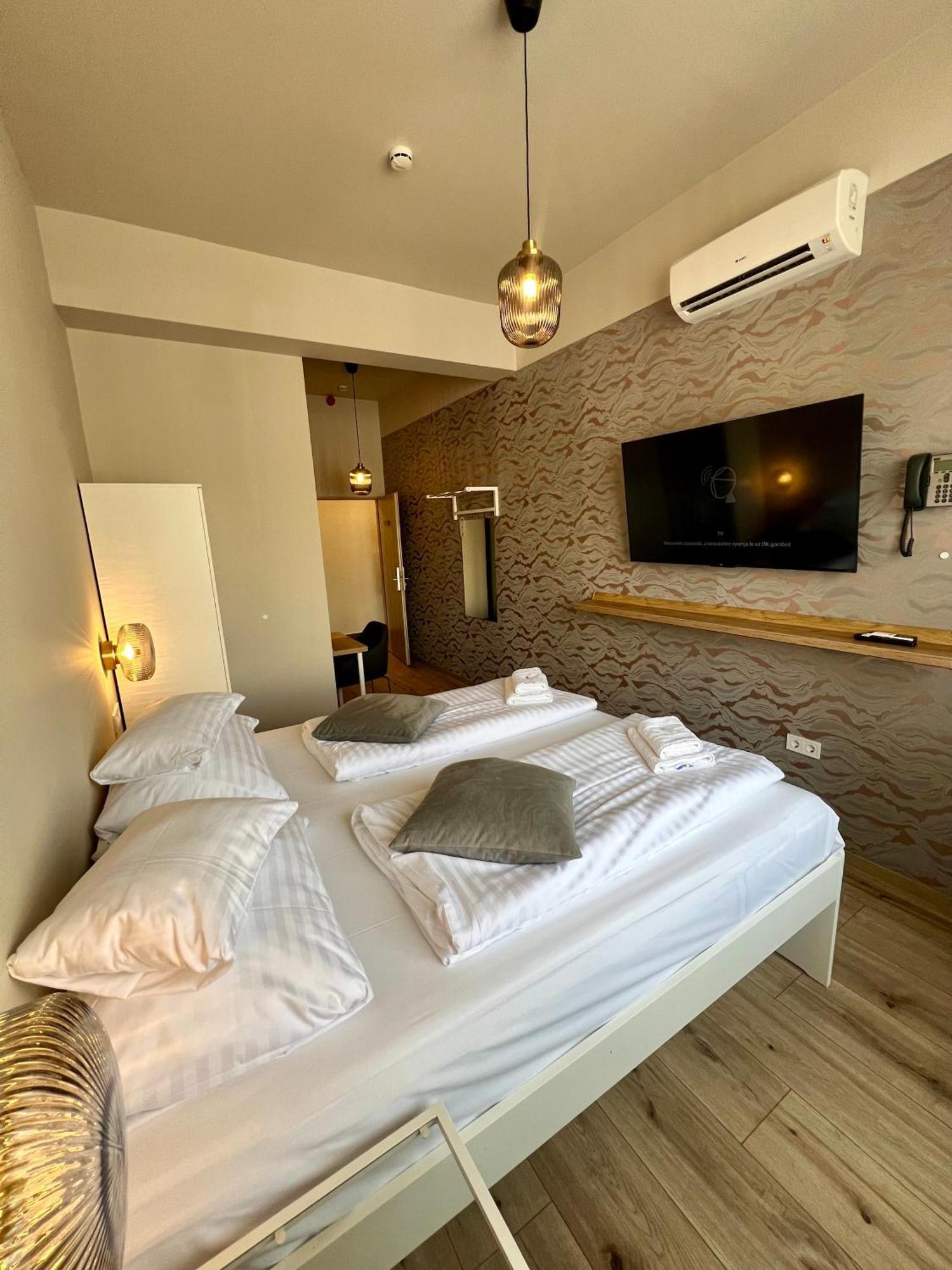 Boutique Hotel & Event Center Βουδαπέστη Εξωτερικό φωτογραφία