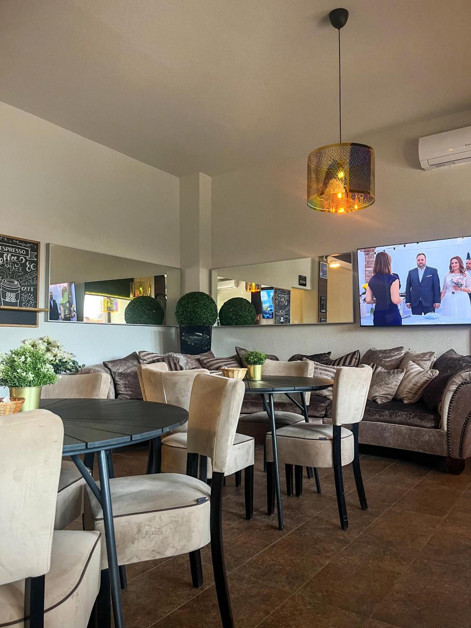 Boutique Hotel & Event Center Βουδαπέστη Εξωτερικό φωτογραφία