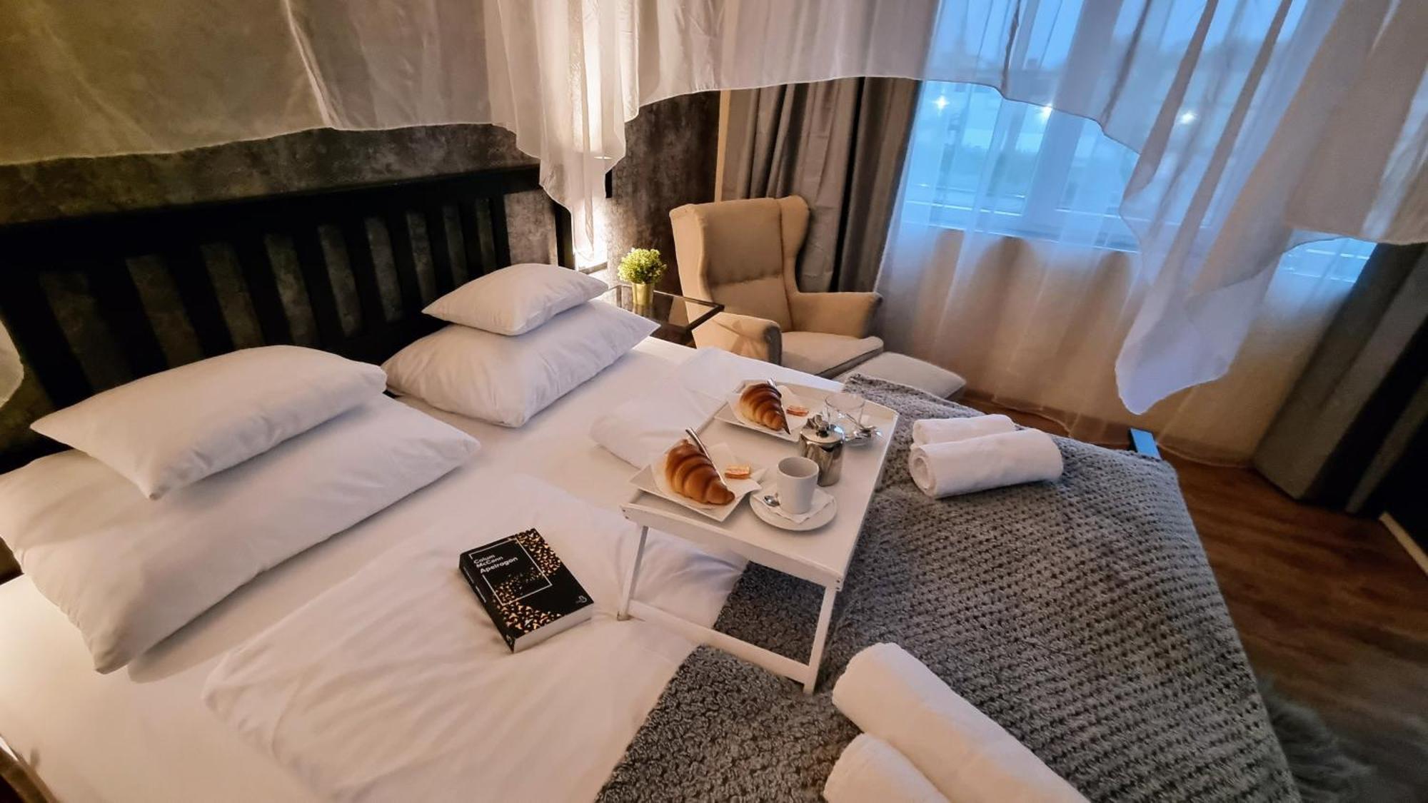Boutique Hotel & Event Center Βουδαπέστη Δωμάτιο φωτογραφία